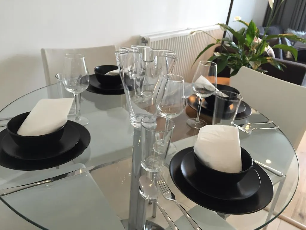 Belvedere Olympic One Eighty Apartment London United Kingdom