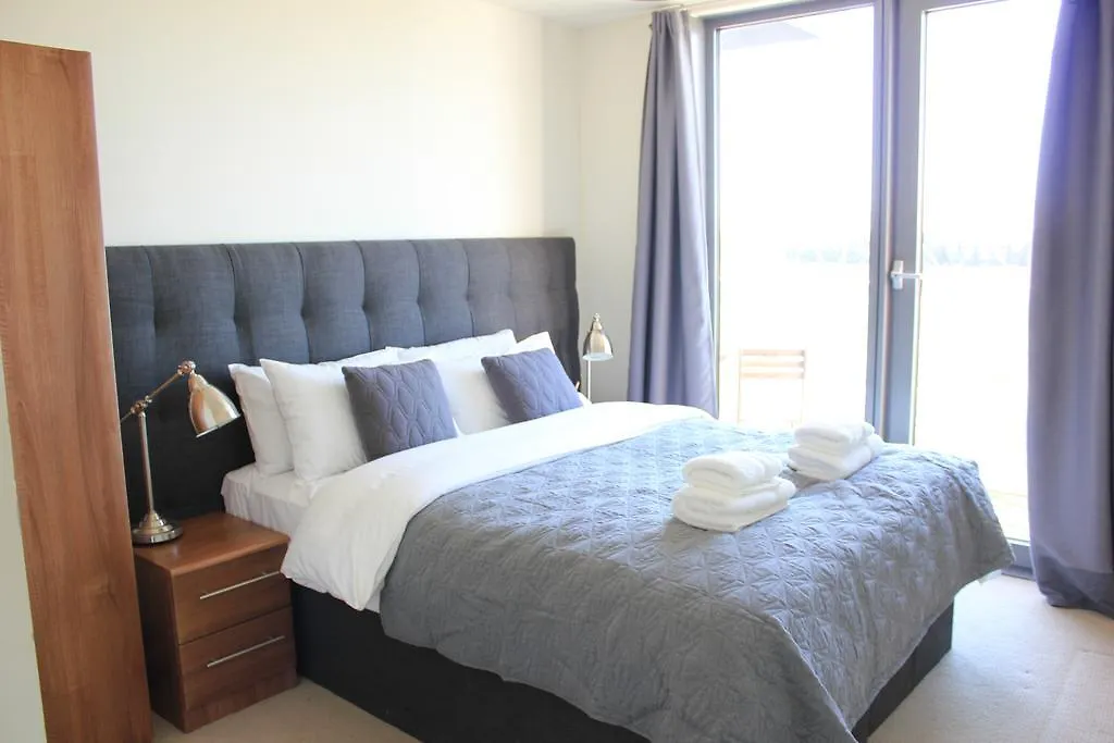 Belvedere Olympic One Eighty Apartment London  Ilford