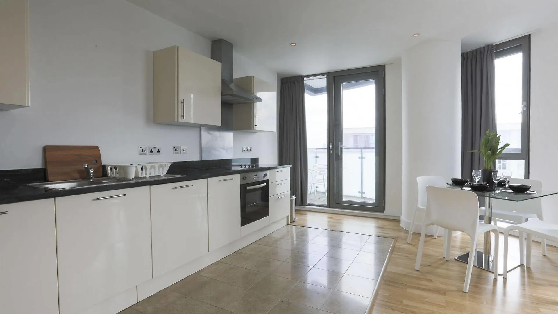 Belvedere Olympic One Eighty Apartment London United Kingdom